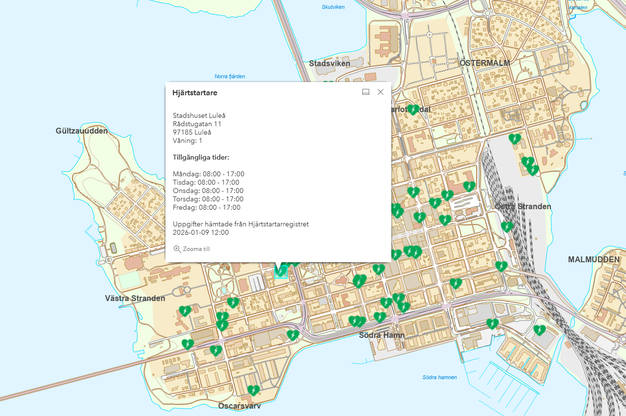 Luleå kommun har bland annat en hjärtstartare i entrén till Stadshuset som kan nås under gällande öppettider